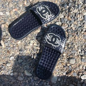 100% AUTHENTIC CHANEL TWEED SLIDES